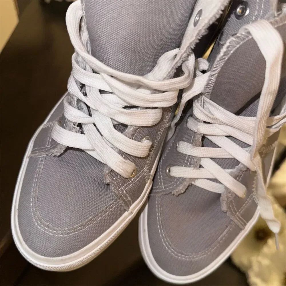 Obtaom Women's High Top Canvas Sneakers Gray Size 9 Casual Athletic